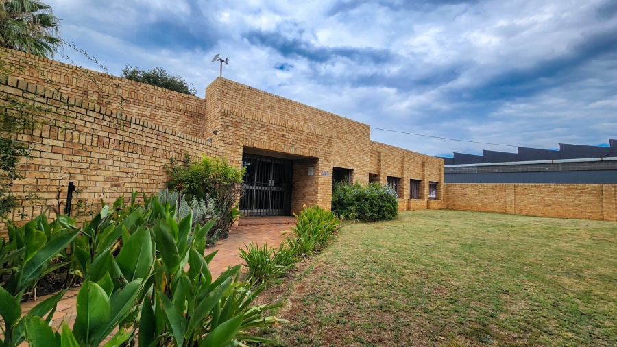 To Let commercial Property for Rent in Potchefstroom Industrial North West